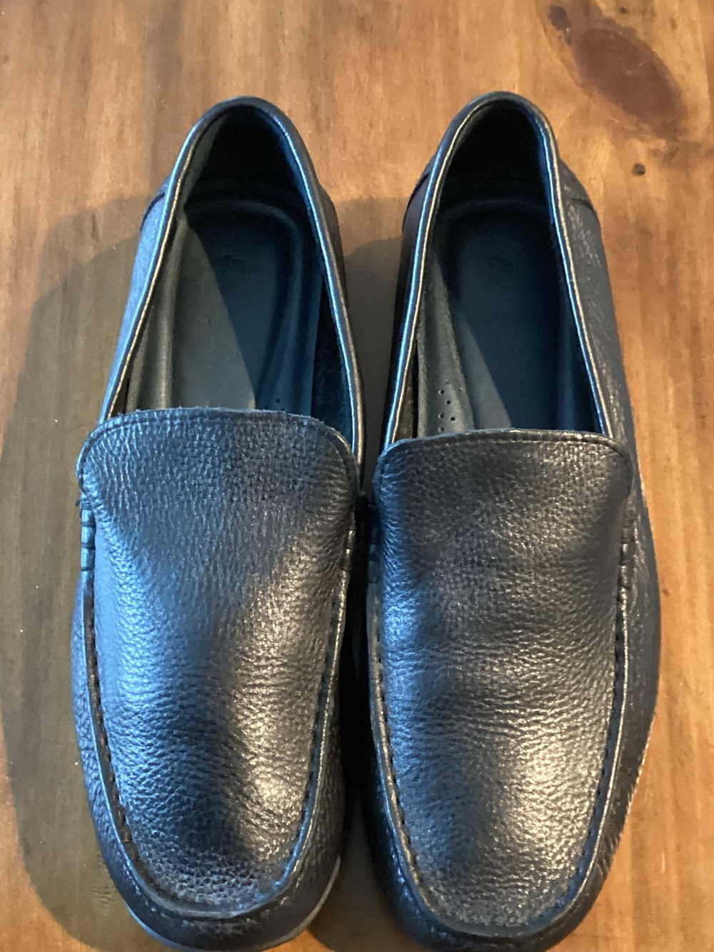 Tommy Bahama Black Pebbled Leather Slip-On Loafers